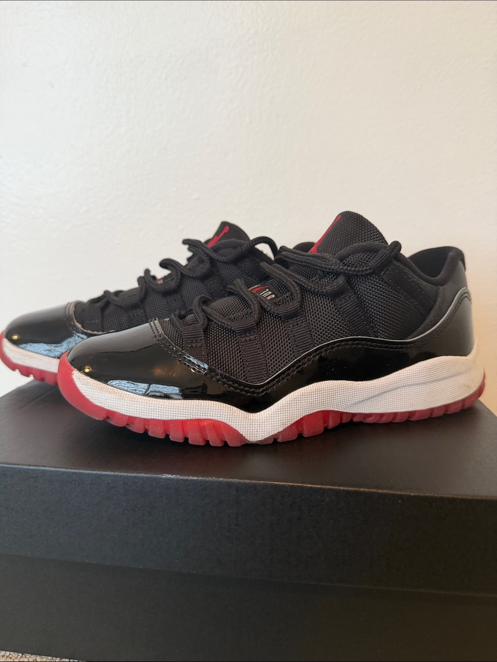 Jordan 11 Retro Low